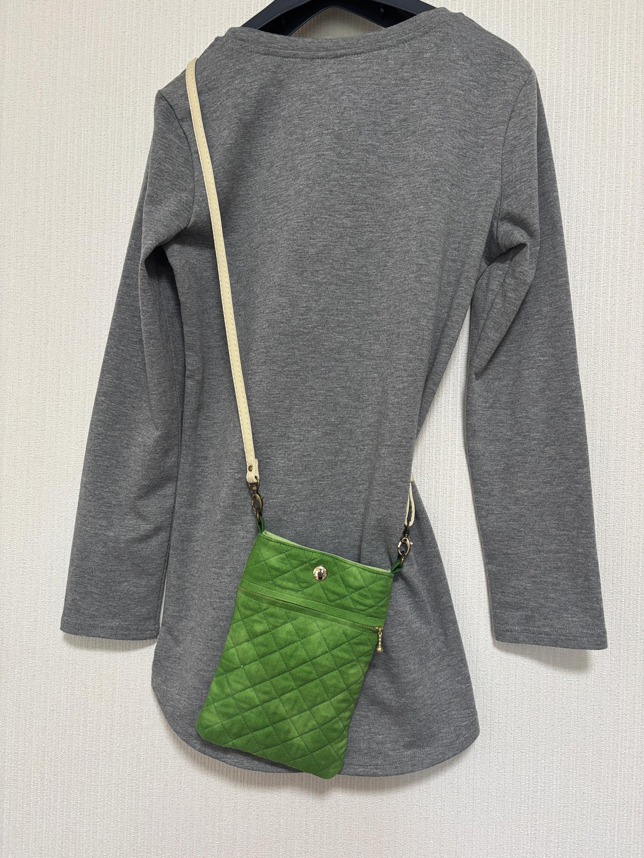 スマホショルダー ハワイアンキルト モンステラ | 11枚目