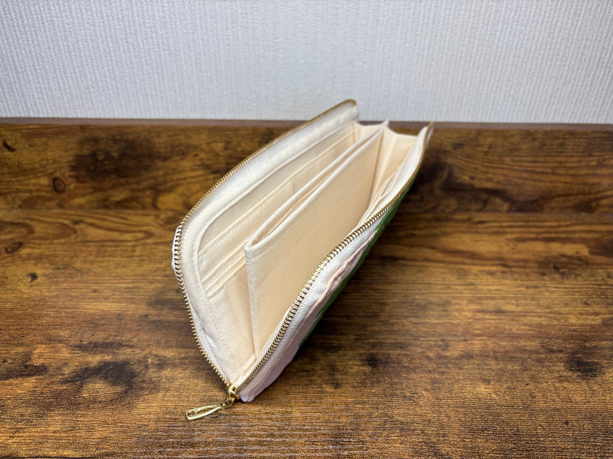 L字ファスナー長財布 ラウアエの木陰【マチ付き♪】 ハワイアンキルト | 4枚目